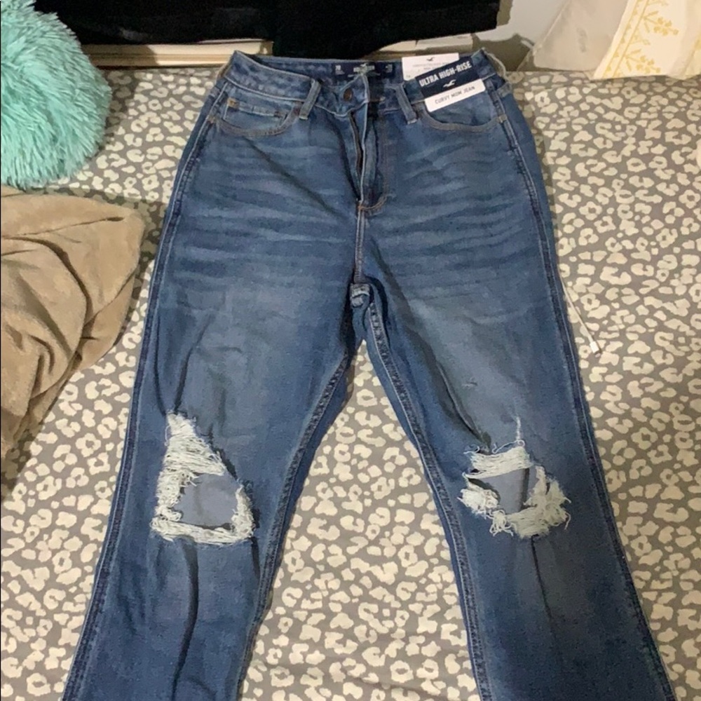 Size 7R hollister mom jeans!